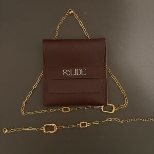 Women's necklace and bracelet set